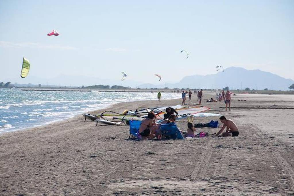 شقة Apartamento En Primera Linea De Playa Con Increibles Vistas سانتا بولا المظهر الخارجي الصورة